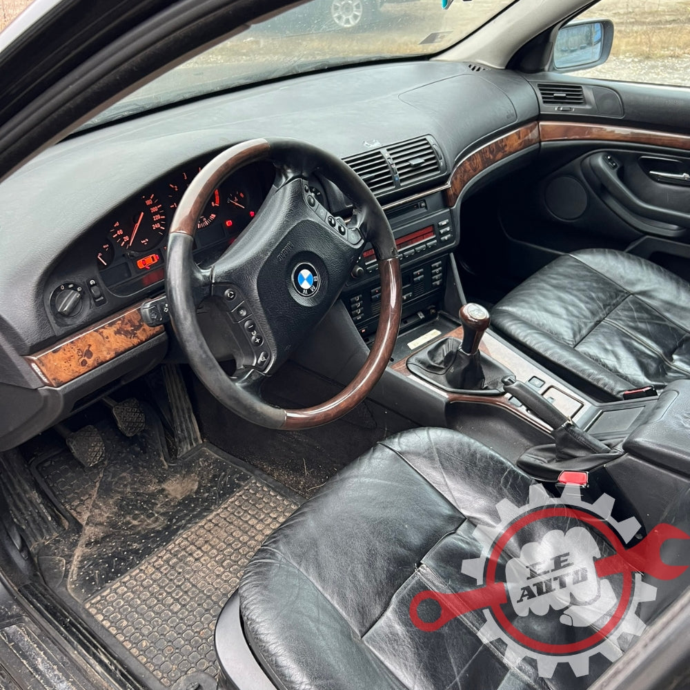BMW E39 525 2003.G