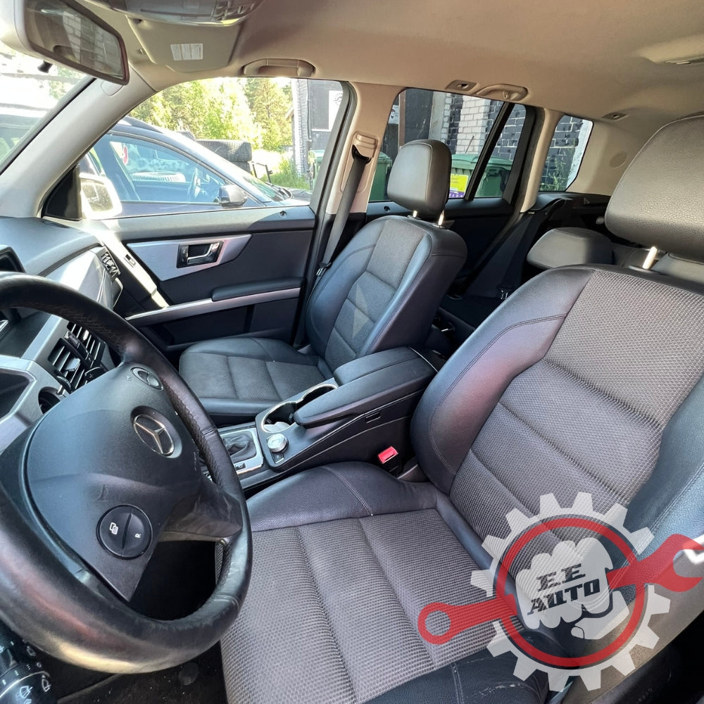 Mercedes-Benz GLK 220 CDI X204 2010 – запчасти
