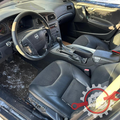 Volvo XC70 2007 2.5T automāts – rezerves daļas