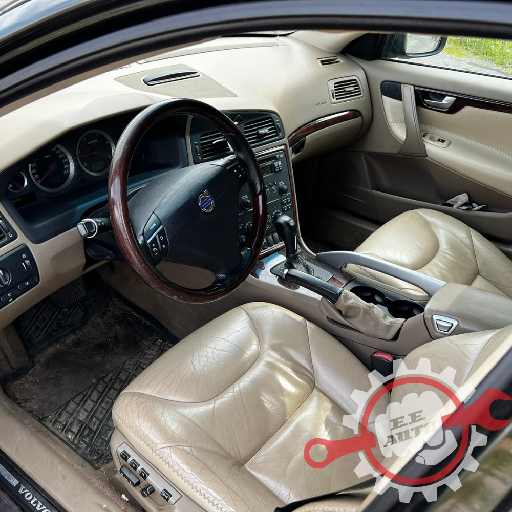 Volvo XC70 2007 2.4d D5 (136 кВт) запасные
