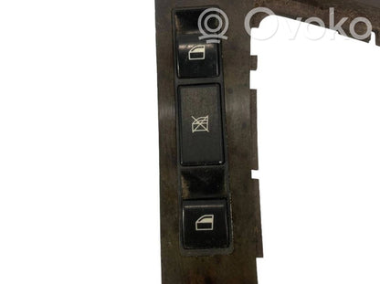 Декоративная накладка на рычаг переключения передач (пластик)