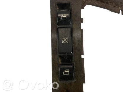 Gear shift lever decorative trim (plastic)