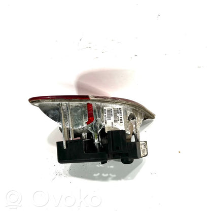 Taillight in the hood