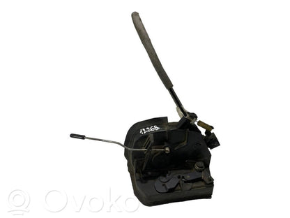 Aizmugurē slēdzene