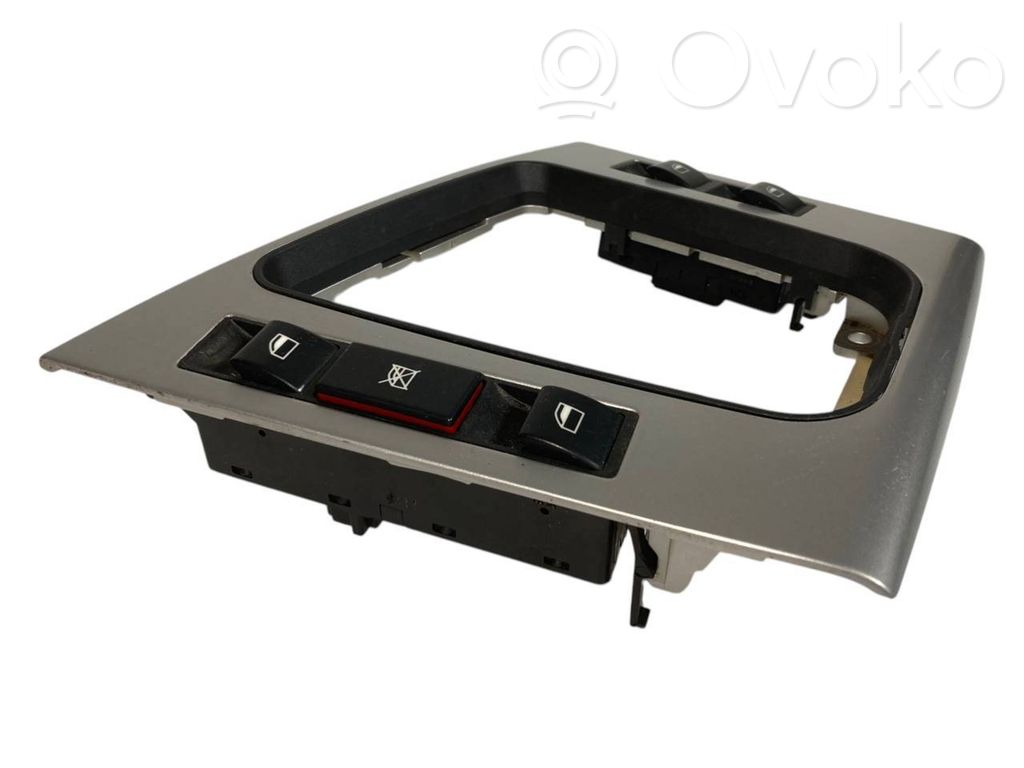 Отделка панели