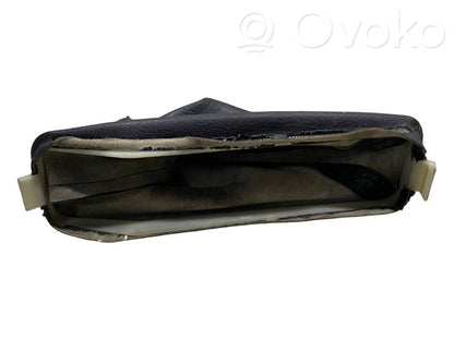 Ātrumu pārslēgšanas sviras dekoratīvā apdare (āda, uzgalis)