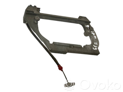 Aizmugurē turētājs / kronšteins ārējam atvēršanas rokturim