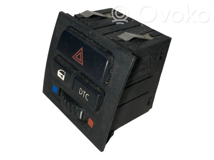 Avārijas lukturu slēdzis