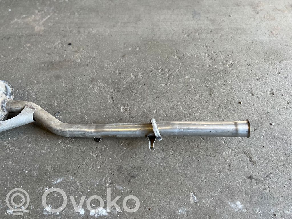 Aizmugurējais izpūtēja bundulis