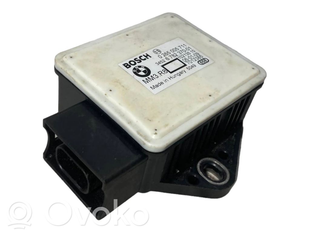 ESP (Electronic Stability Program) sensor (acceleration sensor)