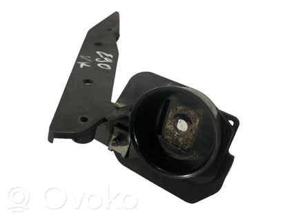 Spārna stiprinājums