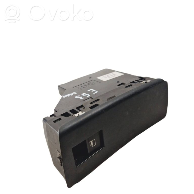 Power window switch