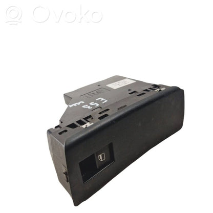 Power window switch