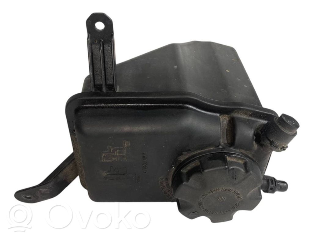 Coolant expansion tank