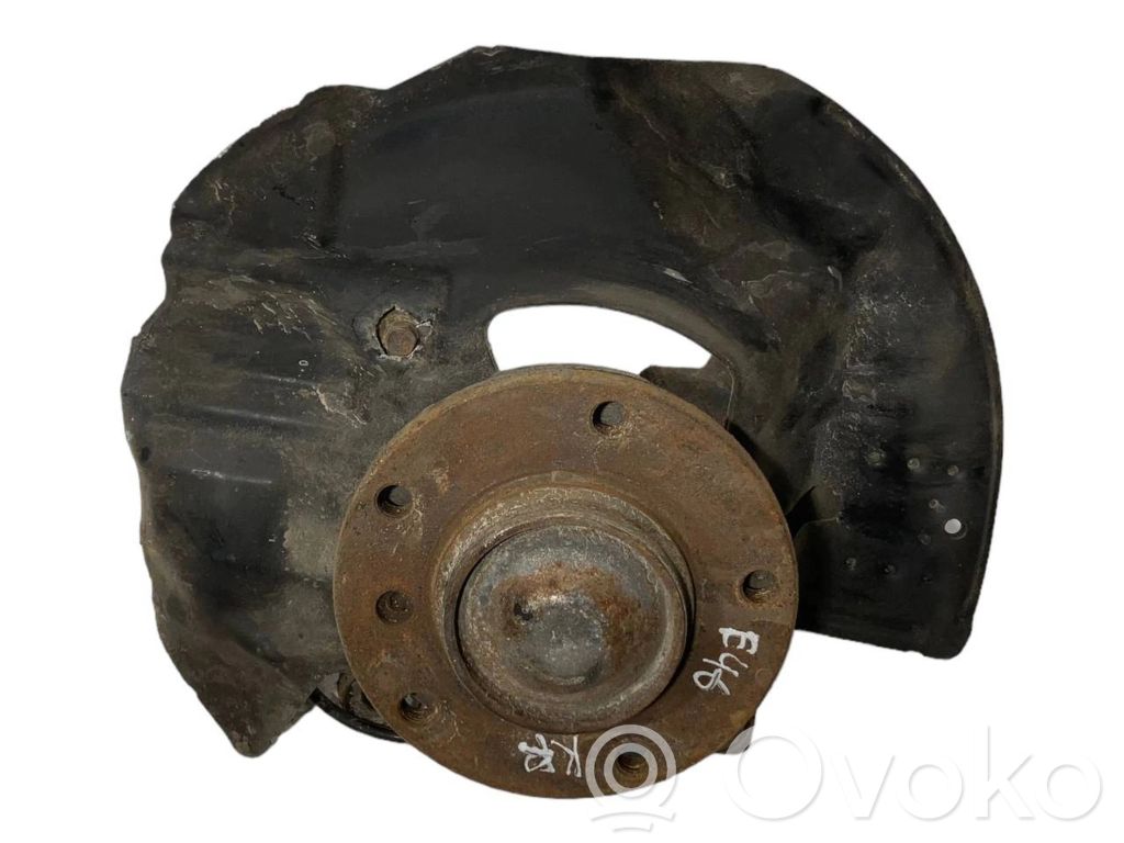 Priekšējā riteņa rumbas vārpstas šarnīrs (stupica, capfa)