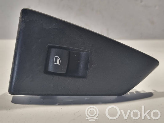 Power window switch