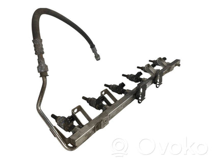 Degvielas maģistrālā caurule