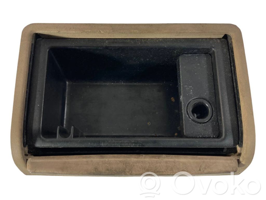 Пепельница (задняя)