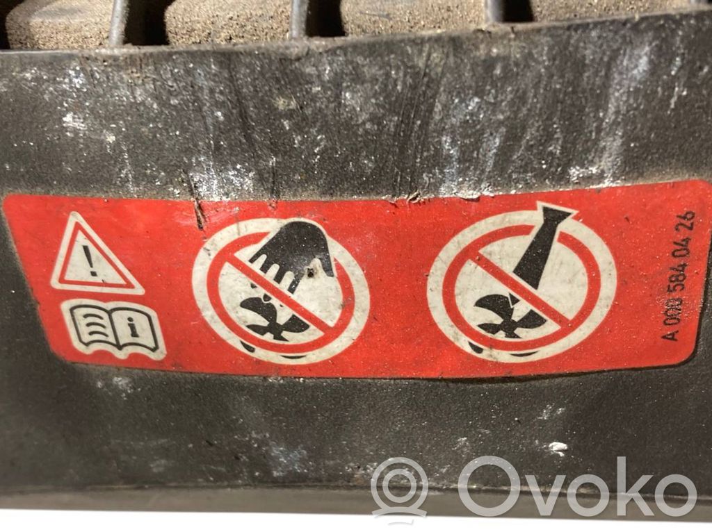 Elektrisks radiatoru ventilators