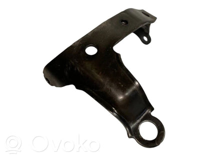 Cita veida dzinēja nodalījuma detaļa