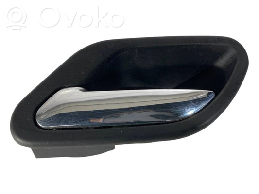 Internal opening handle