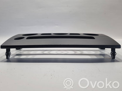 Climate control/small radiator control trim