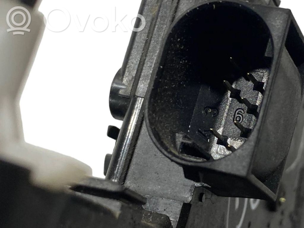 Front lock