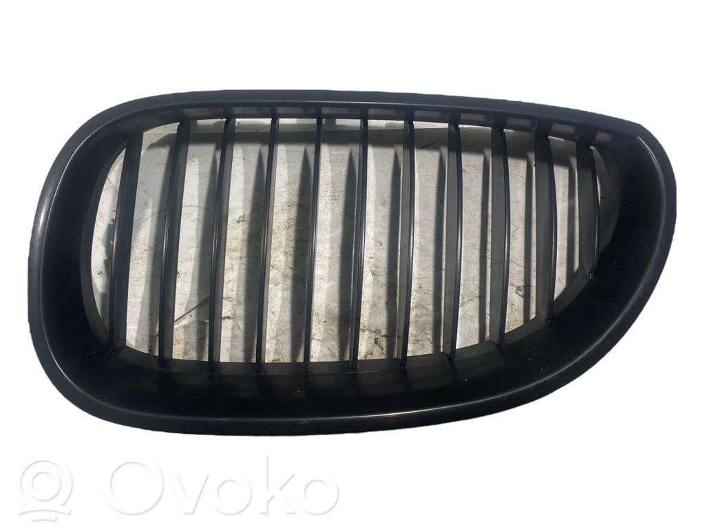 Top grille