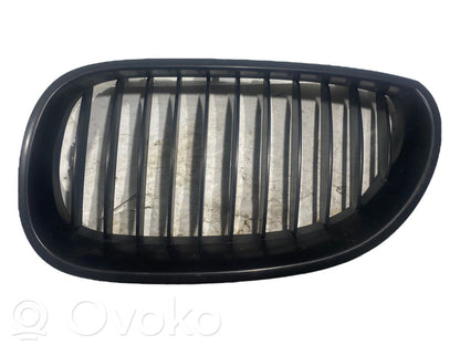 Top grille
