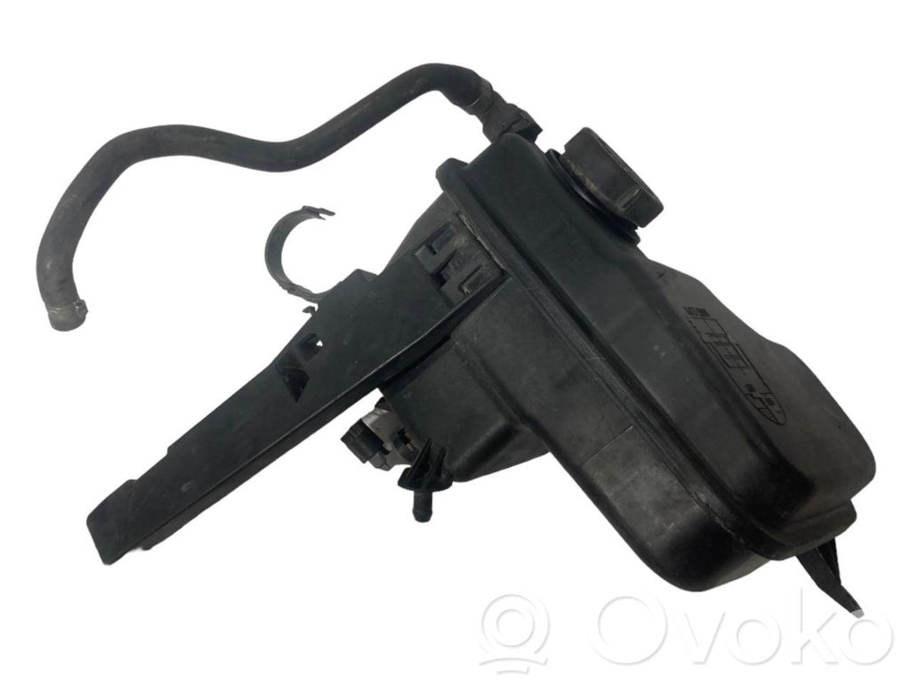 Coolant expansion tank