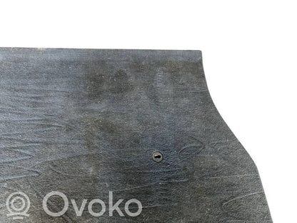 Bagāžnieka paklājiņš