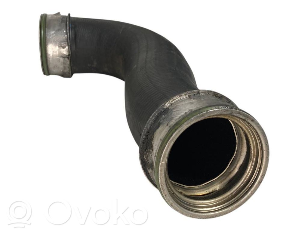 Interkūlera šļūtene (-es) / caurule (-es)