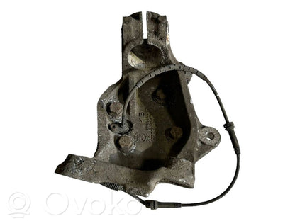 Priekšējā riteņa rumbas vārpstas šarnīrs (stupica, capfa)