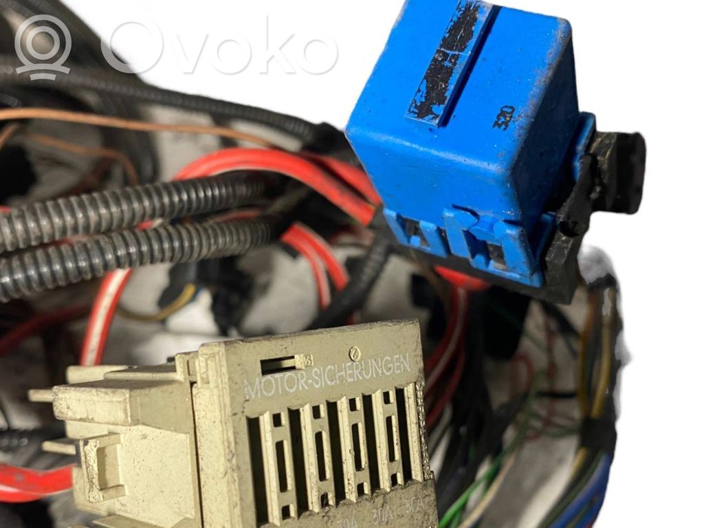 Dzinēja vadu instalācija