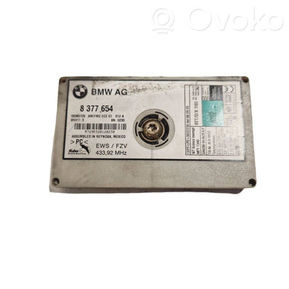 Antenas vadības bloks