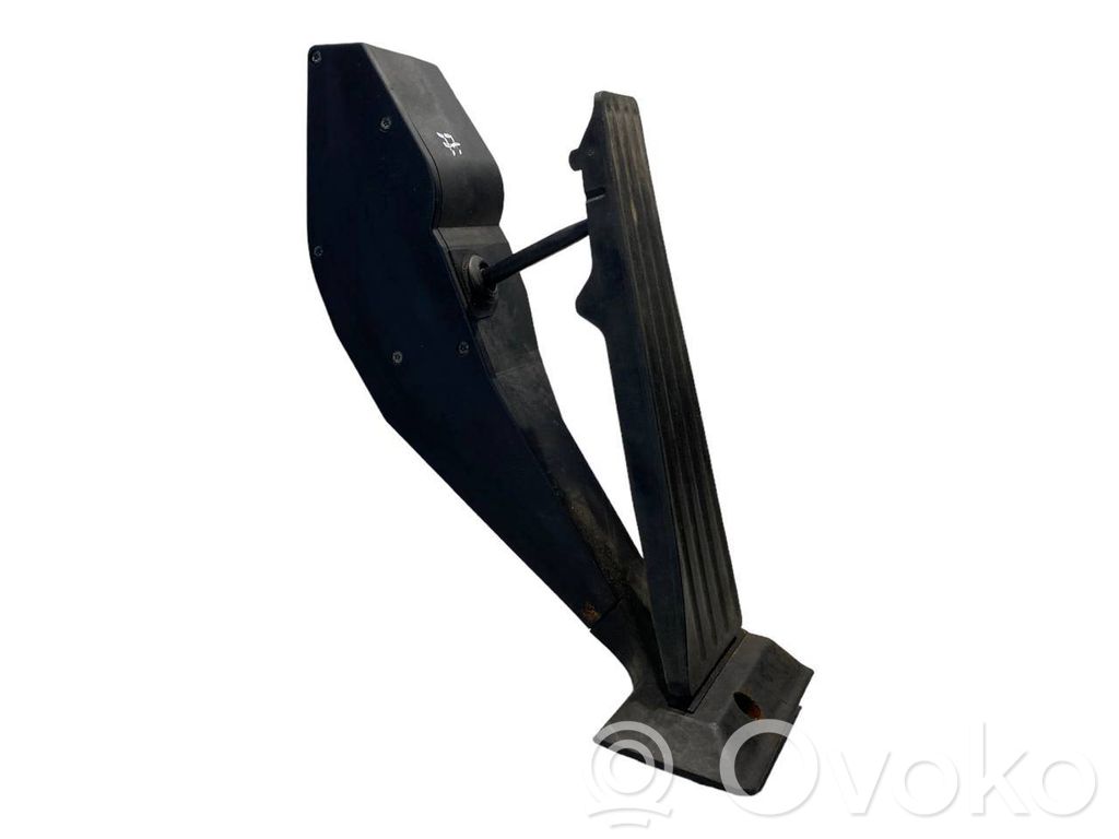 Akseleratora pedālis