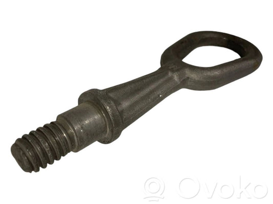 Towing hook