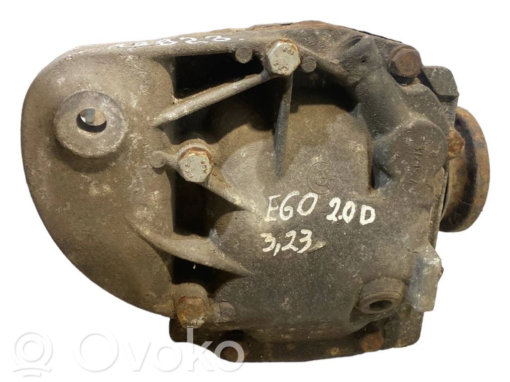 Aizmugurējais reduktors