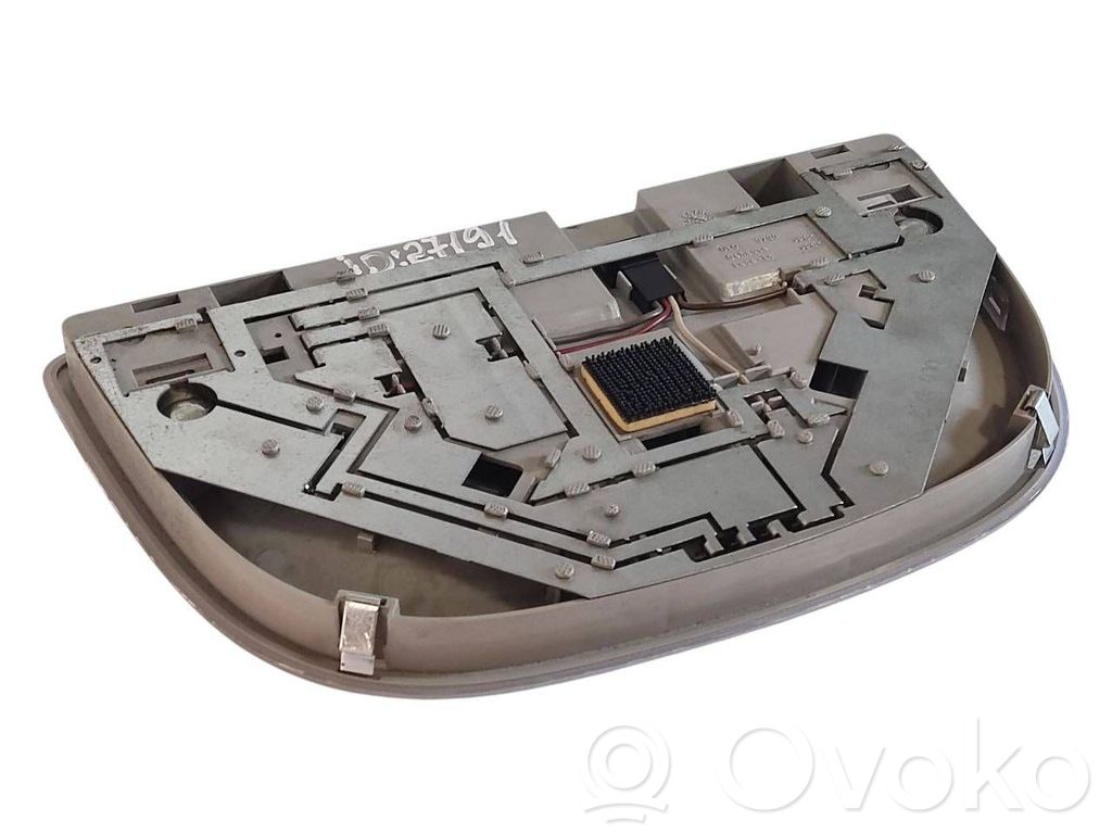 Aizmugurējo vietu apgaismojums