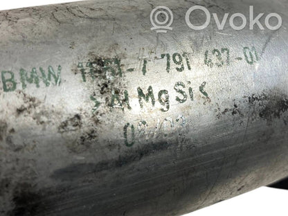 Interkūlera šļūtene (-es) / caurule (-es)