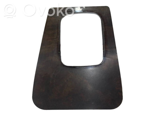 Декоративная накладка на рычаг переключения передач (пластик)