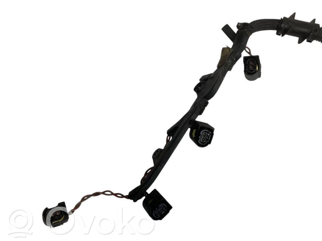 Dzinēja vadu instalācija