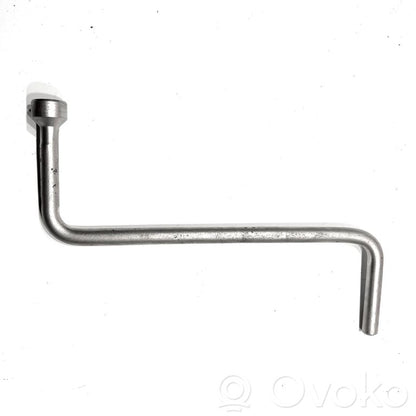 Riteņu uzgriežņatslēga