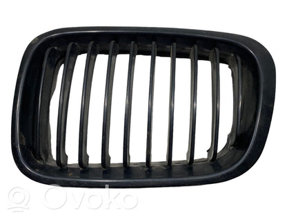 Top grille