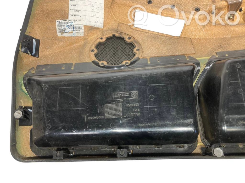 Priekšējo durvju apdare