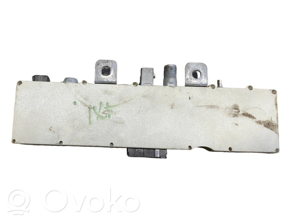 Antenas vadības bloks