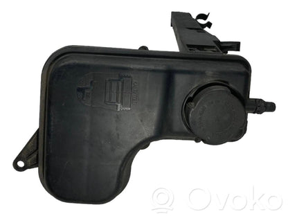 Coolant expansion tank