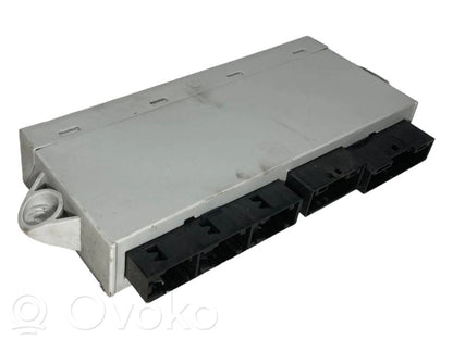 Centrālās atslēgas vadības bloks