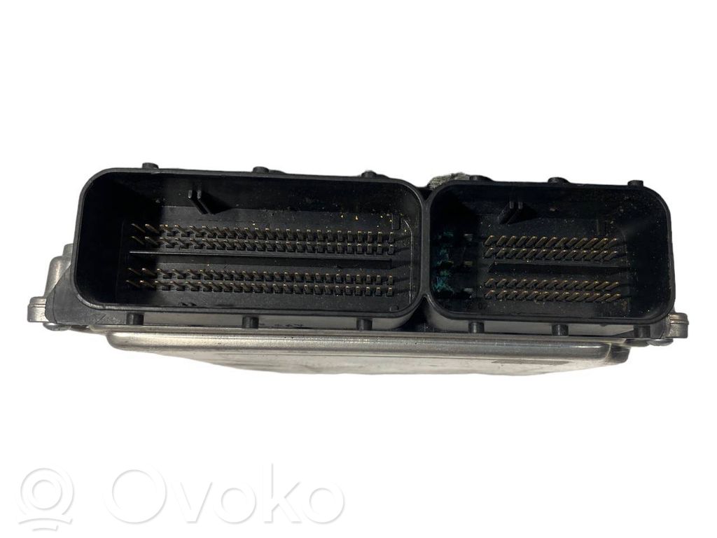 Dzinēja vadības bloks