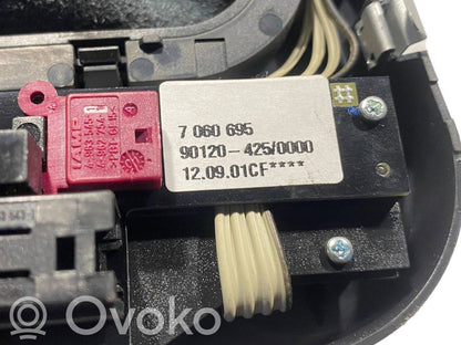 Ātrumu pārslēgšanas sviras dekoratīvā apdare (plastmasas)